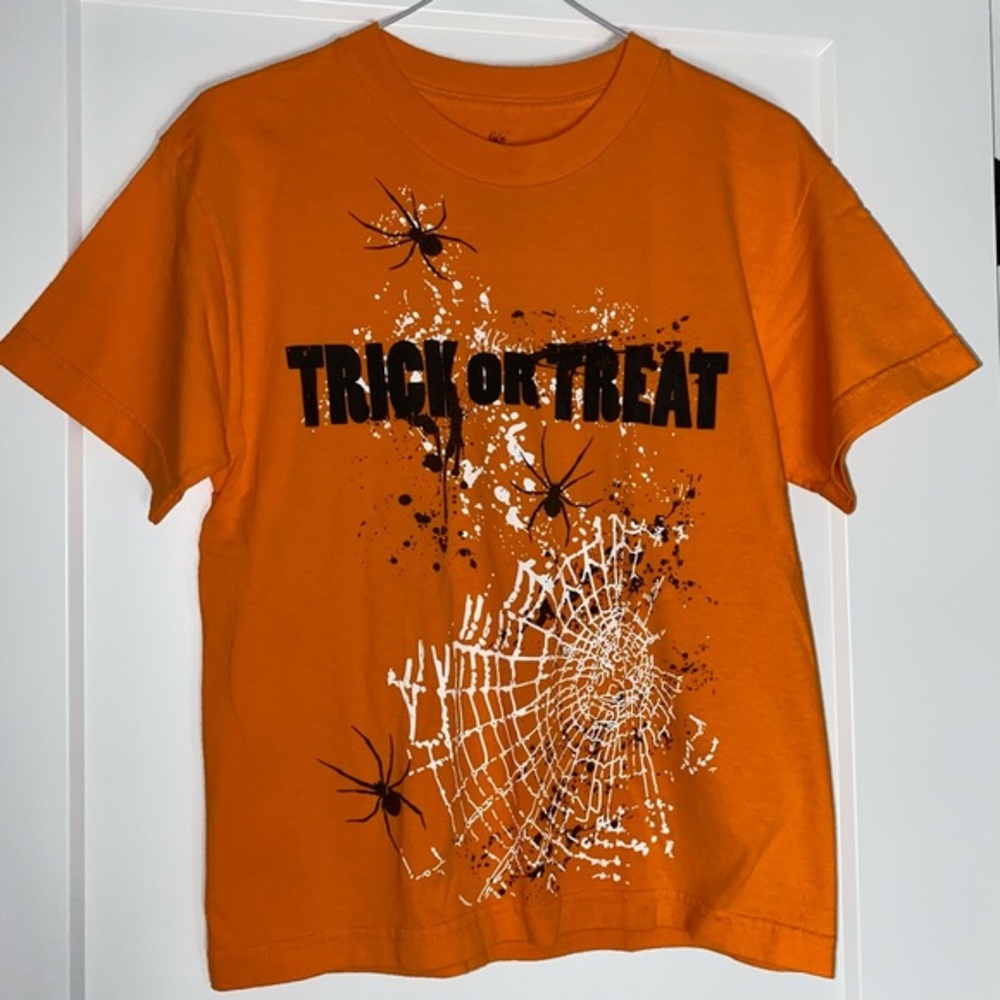 TRICK OR TREAT HALLOWEEN TEE | Kids Size S 7/8